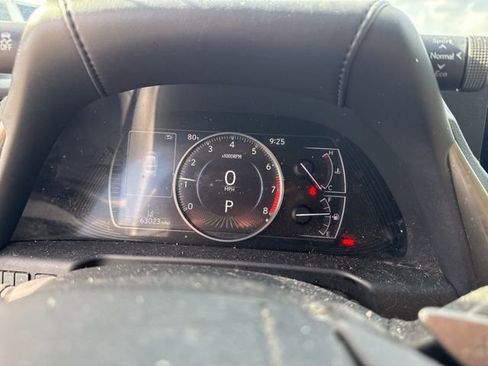 Used 2019 Lexus ES 350 w/ Premium Package image 2