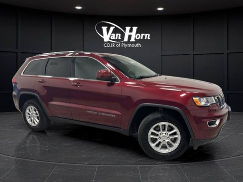 Used 2019 Jeep Grand Cherokee Laredo AWD/4WD image 1