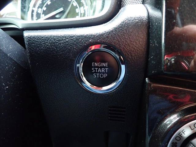 Certified 2024 Toyota 4Runner TRD Off-Road AWD/4WD image 24