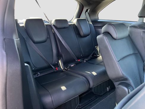 Used 2025 Honda Odyssey Sport-L image 27