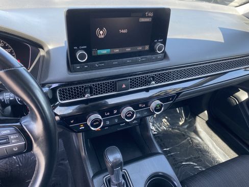 Certified 2024 Honda Civic EX image 19