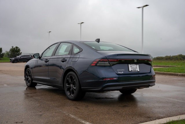 Used 2025 Honda Accord SE image 5