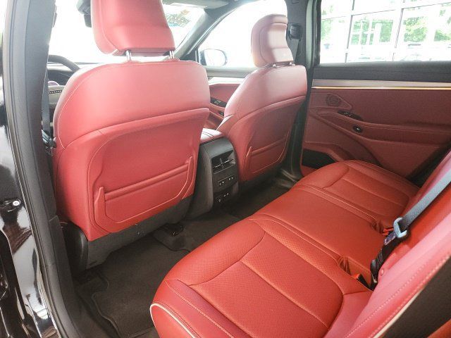 Used 2024 Jeep Wagoneer Launch Edition AWD/4WD image 45
