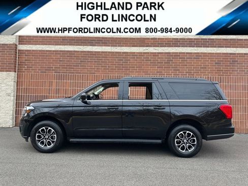 Used 2024 Ford Expedition Max XLT image 1