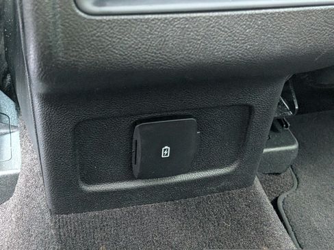 Used 2021 Lincoln Corsair Reserve FWD image 16