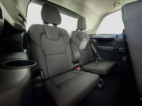 New 2026 Volvo XC90 B5 Plus w/ Protection Package AWD/4WD image 28
