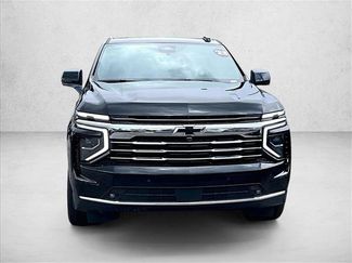 Used 2025 Chevrolet Suburban LT w/ Comfort Package RWD video 3