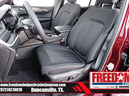 New 2025 Jeep Grand Cherokee L Laredo RWD image 13