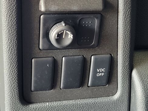 Used 2010 Nissan Rogue S w/ 360 Degree Value Pkg FWD image 8