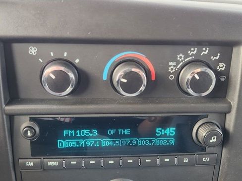 Used 2025 Chevrolet Express 3500 w/ Power Convenience Package image 5