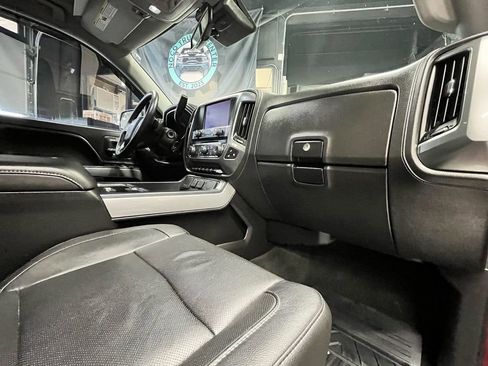 Used 2017 Chevrolet Silverado 1500 LTZ Z71 w/ LTZ Plus Package image 18