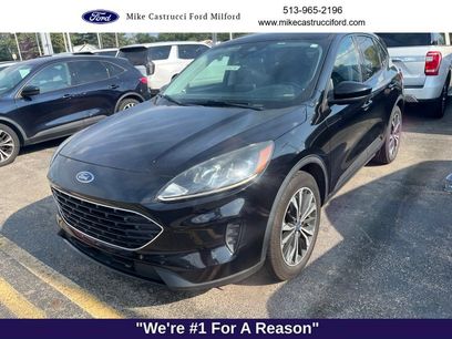 Used 2022 Ford Escape SE w/ SE Sport Appearance Package