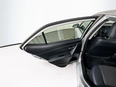 Used 2019 Toyota Corolla SE w/ SE Premium Package image 26