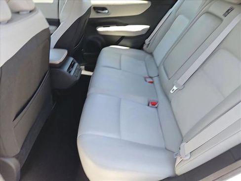 Used 2023 Nissan Ariya FWD image 27
