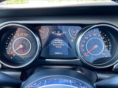 Used 2020 Jeep Gladiator Sport w/ Quick Order Package 24S AWD/4WD image 14