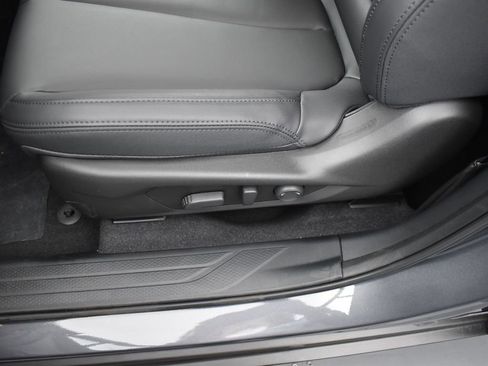 New 2026 Subaru Outback Premium image 10