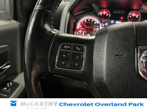 Used 2018 RAM 1500 Classic SLT w/ SLT Plus D←cor Group AWD/4WD image 15