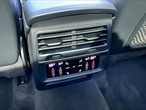 Used 2023 Audi Q7 3.0T Premium Plus w/ Premium Plus Package image 10