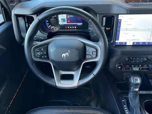 Certified 2024 Ford Bronco Badlands image 15