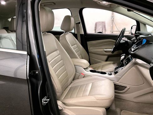 Used 2016 Ford C-MAX Energi SEL w/ Equipment Group 302A image 8