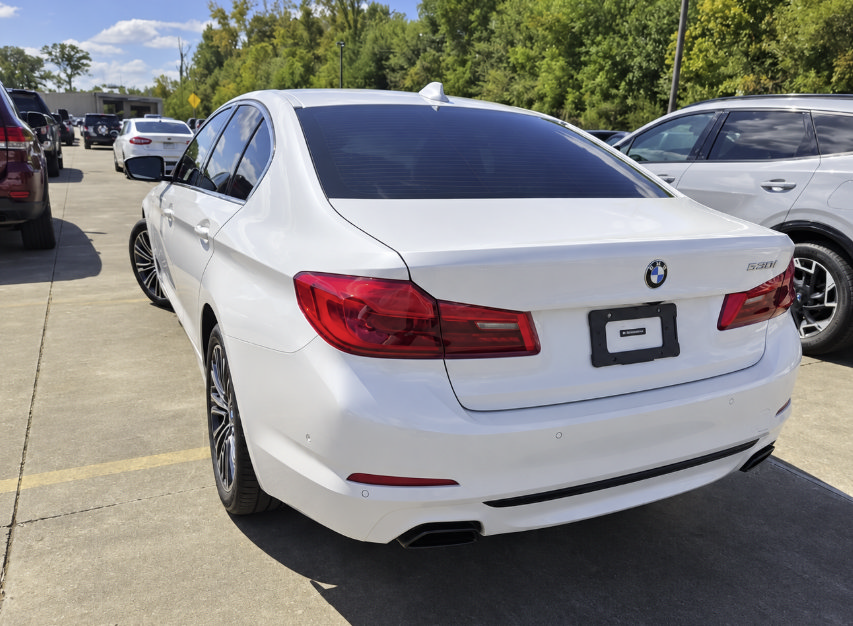 Used 2020 BMW 540i w/ Convenience Package RWD image 3
