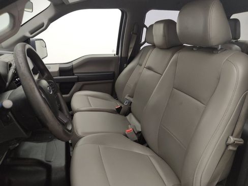Used 2016 Ford F150 XL w/ Equipment Group 101A Mid AWD/4WD image 17