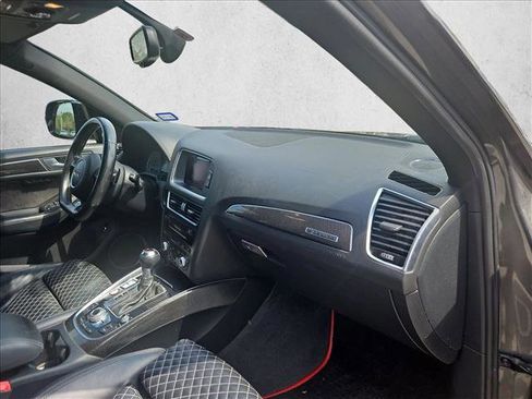 Used 2017 Audi SQ5 Premium Plus image 20