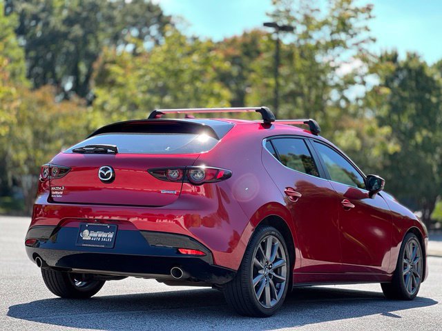 Used 2019 MAZDA MAZDA3 Hatchback w/ Preferred Package FWD image 5