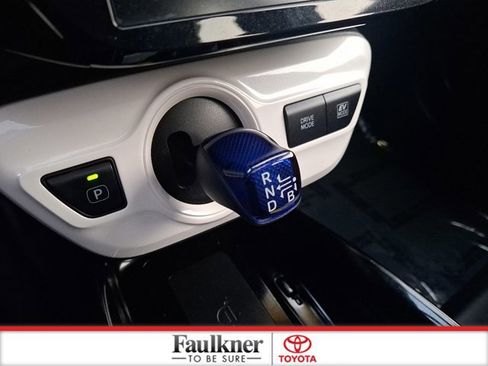 Certified 2018 Toyota Prius Four image 13