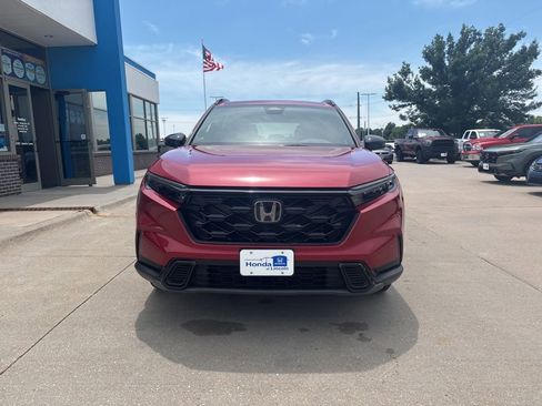 Certified 2025 Honda CR-V Sport image 2