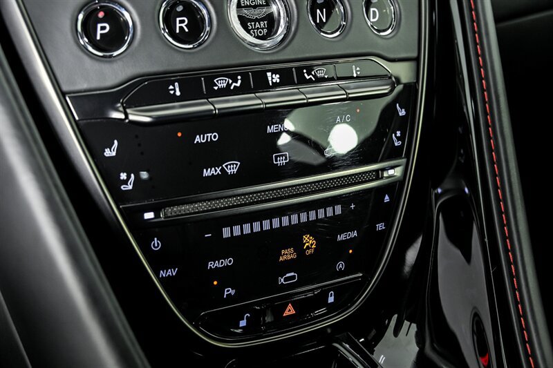 Used 2019 Aston Martin DBS Superleggera RWD image 48