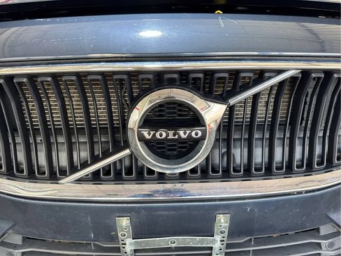 Used 2019 Volvo S60 T5 Momentum w/ Premium Package FWD image 26