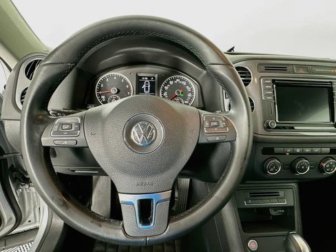 Used 2017 Volkswagen Tiguan Limited AWD/4WD image 11