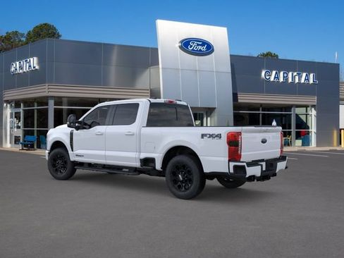 New 2026 Ford F250 XLT w/ XLT Premium Package AWD/4WD image 4