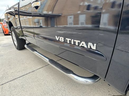 Used 2006 Nissan Titan SE RWD image 15