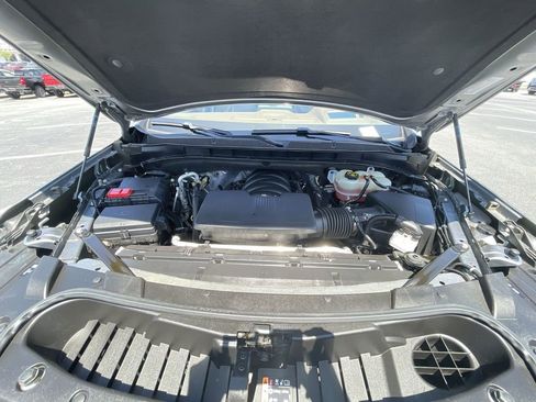 Used 2022 Chevrolet Suburban High Country w/ LPO, Illumination Package AWD/4WD image 30