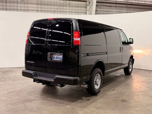 New 2025 Chevrolet Express 2500 w/ Communications Package image 10