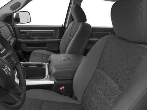 Used 2017 RAM 2500 SLT image 6