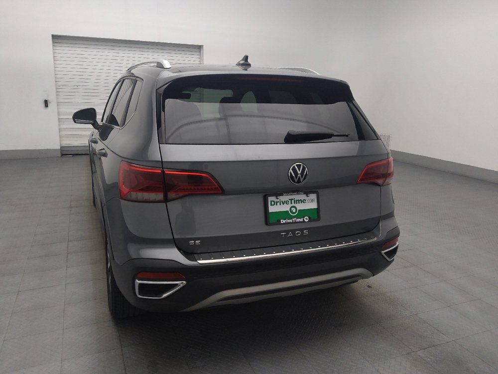 Used 2023 Volkswagen Taos SE FWD image 6