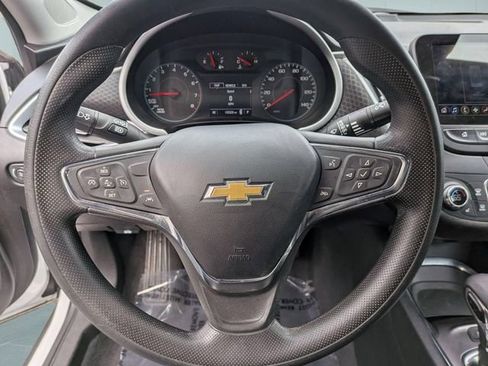 Used 2023 Chevrolet Malibu LT w/ Driver Confidence Package FWD image 18