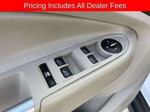 Used 2015 Ford C-MAX SEL w/ Equipment Group 302A FWD image 21