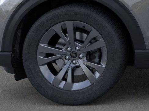 New 2026 Ford Explorer Active w/ Active Comfort Package AWD/4WD image 19