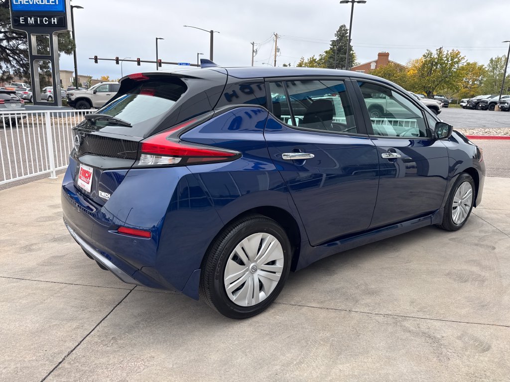 Used 2025 Nissan Leaf S FWD image 5