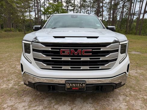 Used 2023 GMC Sierra 1500 SLE AWD/4WD image 8
