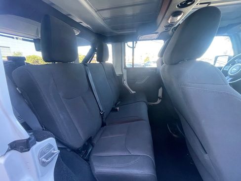 Used 2015 Jeep Wrangler Unlimited Sport w/ Quick Order Package 24S image 14