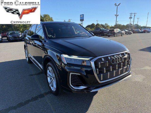 Used 2025 Audi Q7 3.0T Premium Plus AWD/4WD image 1