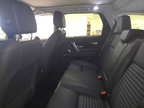 Certified 2025 Land Rover Discovery Sport S image 17