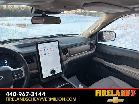 Used 2022 Ford Expedition Limited image 52