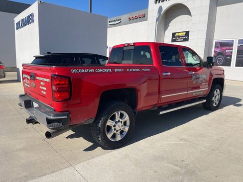 Used 2019 Chevrolet Silverado 2500 LTZ w/ Duramax Plus Package image 4