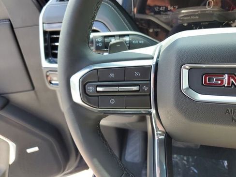 New 2026 GMC Yukon XL Elevation image 28